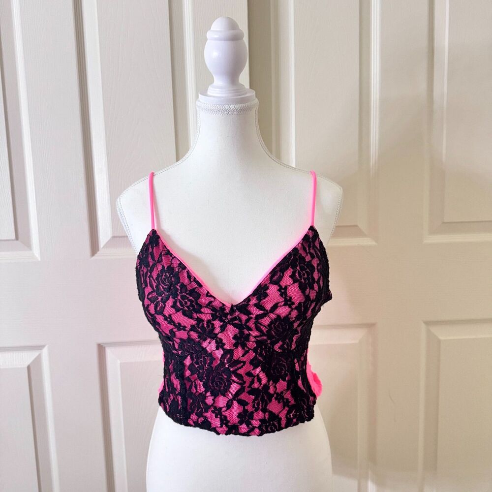 Pink Ribbed Lace Tank Top Women’s Small